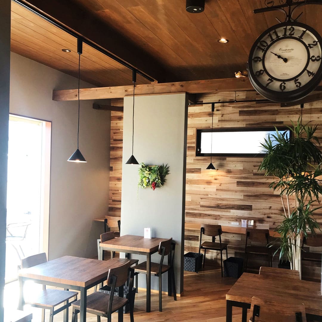 朝採れの新鮮なフルーツを贅沢に